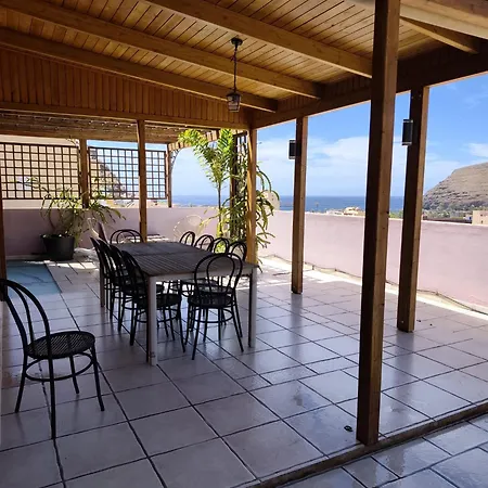 Gomera Isla Magica * San Sebastián de la Gomera